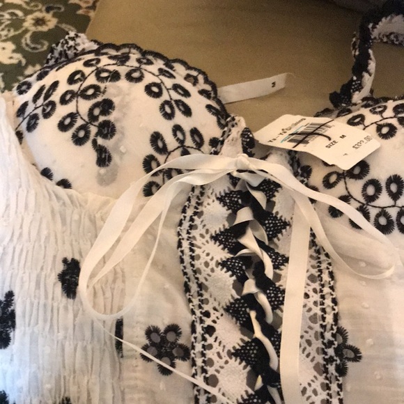 NWT. Yaya Clothing Bustier. Lace - Picture 3 of 16